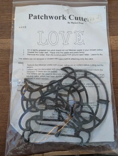 Patchwork cutters love - cutters, "love"