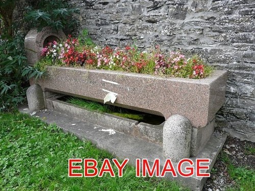 Photo drinking trough - photo, full