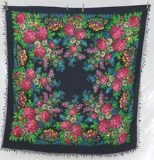Vintage Ukrainian Pavlovo Posad Floral Printed Wool Fringed Shawl 145x138cm