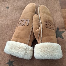 Ugg, Sheepskin Mittens, Size