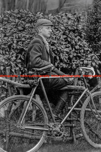 F024158 vintage image young - image,