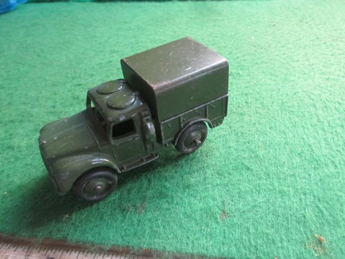 Dinky toys ton - toys, army