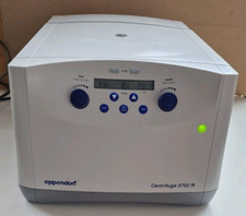 Eppendorf Centrifuge 5702R