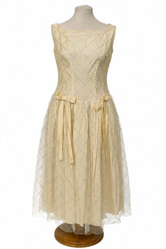 Vintage 1960 cream party - cream,