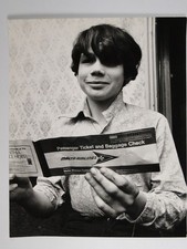 Stowaway Boy Stephen Grimes Heathrow Airport Malta Ticket 1972 VTG Press Photo