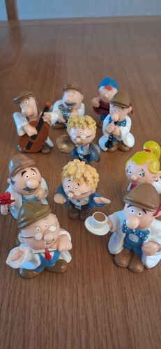 Tetley tea folk collectable - folk, 10