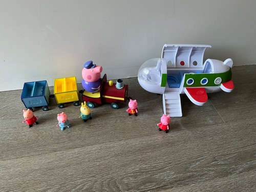 Peppa pig aeroplane train - pig,