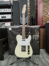 SQUIER Electric Guitar