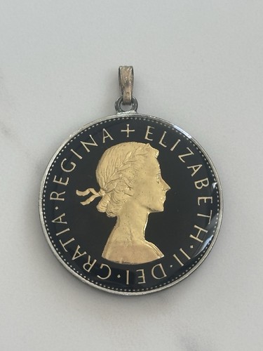 Vintage 1961 half crown coin - vintage,