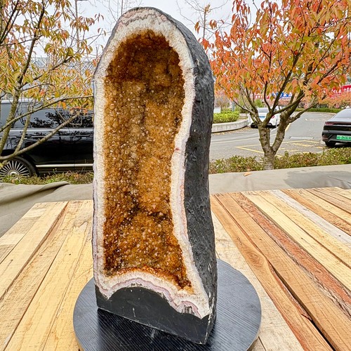 73lb large natural - large, citrine