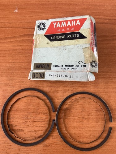 Yamaha 350cc piston - yamaha, ring