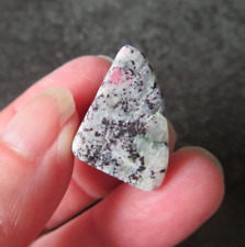 ULTRA  RARE TUGTUPITE (6.6