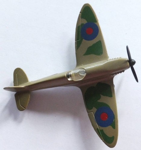 Matchbox ww2 spitfire fighter - matchbox,