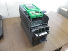 Schneider Electric Altivar 630 AC Drive ATV630U75N4 10HP 3Ph w/ Keypad Used