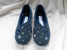 PAVERS LADIES SLIPPERS NEW