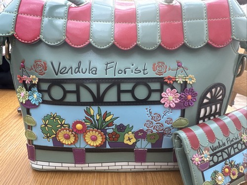 Vendula london florist - vendula,