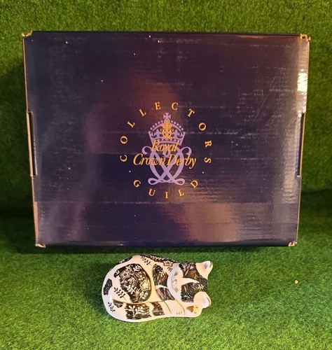 Royal crown derby - crown,