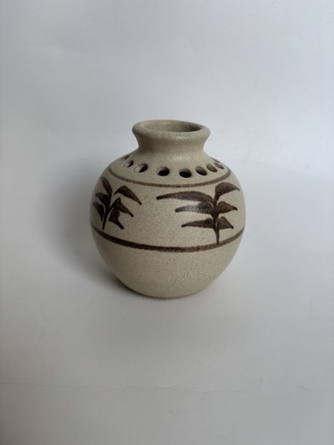 Studio pottery cream - studio,