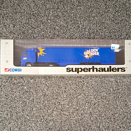 Corgi superhaulers volvo - 1:50,