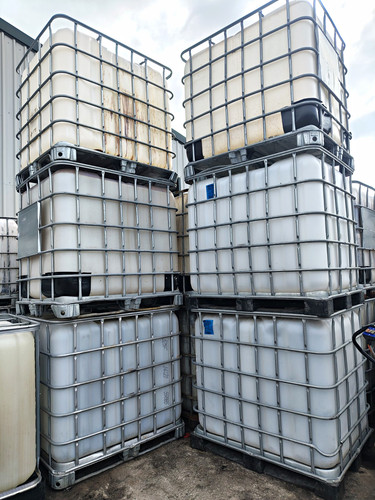 Ibc storage tanks stacked - ibc,