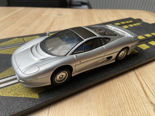 Scalextric c257 jaguar xj220 - scalextric,