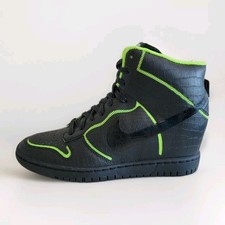 NIKE DUNK SKY HI CUT OUT PRM