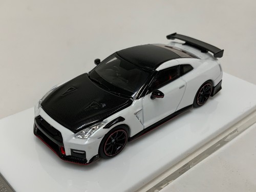Motorhelix nissan skyline - 1/64,