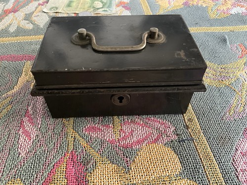 Vintage dark green - metal, cash