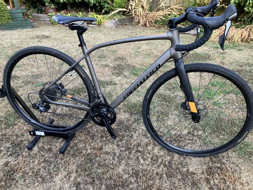 Adventure bike specialized - bike,