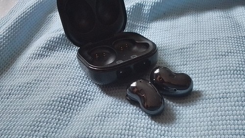 Samsung galaxy buds live - samsung,