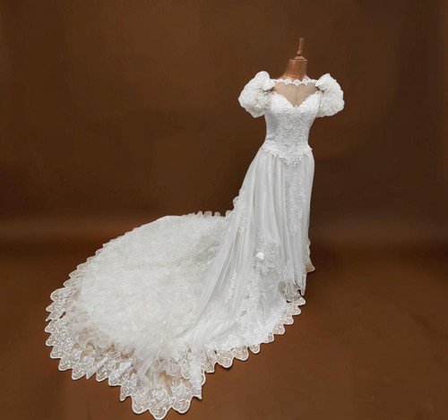 Vintage 80s wedding dress - 80s,
