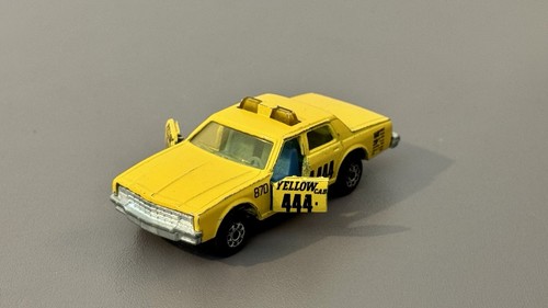 Majorette 240 chevrolet - chevrolet, impala