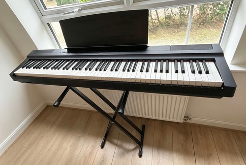 Yamaha 125 black key - p-125,