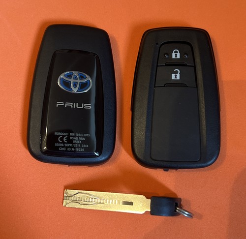 Genuine toyota prius button - prius, 2