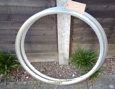 1 PAIR OF MAVIC CXP30 32 HOLE CLINCHER RIMS