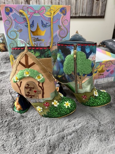 Irregular choice happily - irregular,