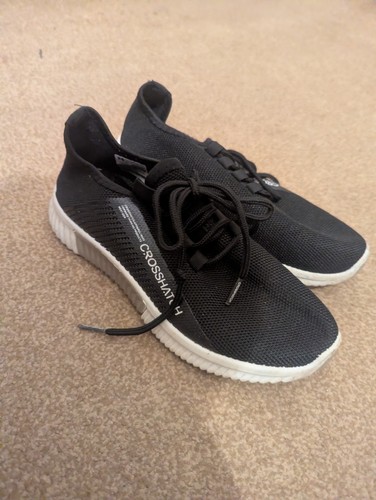 Crosshatch black trainers size - crosshatch,