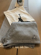 Men’s White And Grey Nike