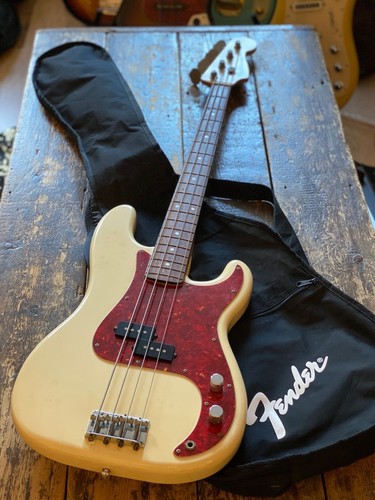 Fender late 1990 vintage - 1990's,