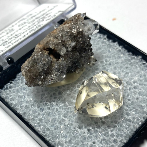 Herkimer diamond set from - herkimer, set.