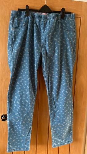 Blue pull jeggings - on, size