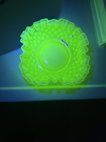 Vintage fenton yellow vaseline - fenton,