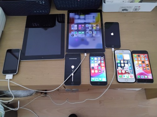 Apple iphone ipad - apple, iphone,ipad