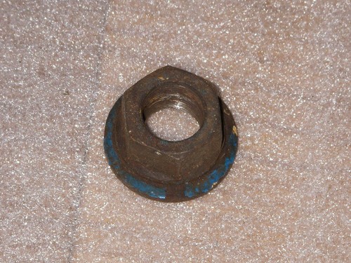 Wheel nut mercedes - wheel,
