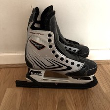 CCM 2.0 Exo-Skel NHL Ice