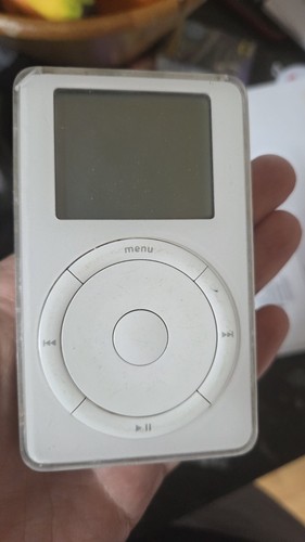 Ipod classic 1st gen genuine - ipod,