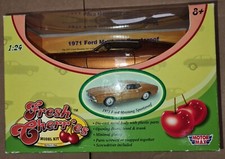 MOTORMAX 1:24 Diecast Model Kit -1971 Ford Mustang Sportsroof- New Unused In Box