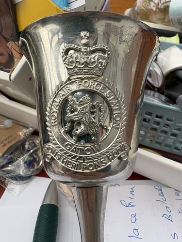 Vintage 1977 raf gator - gator, silver