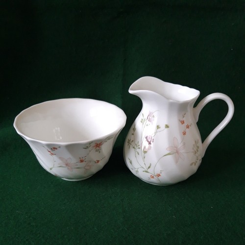 Wedgwood campion milk cream - campion, /