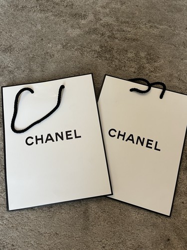 Chanel designer solid white - chanel,